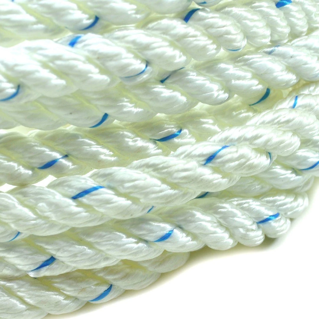 R&W Rope 3/8" Nylon 3 Strand Dock Line With Splice 2 R&W Rope 3/8" Nylon 3 Strand Dock Line With Splice